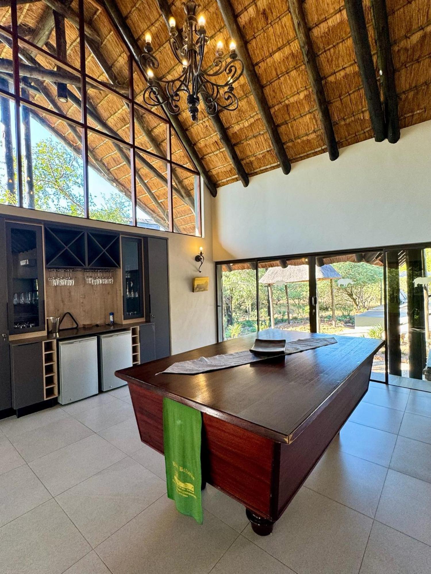 Matlhagame Pangolin Game Lodge - Self Catering, Incl 2 Game Drives Per Day מראה חיצוני תמונה